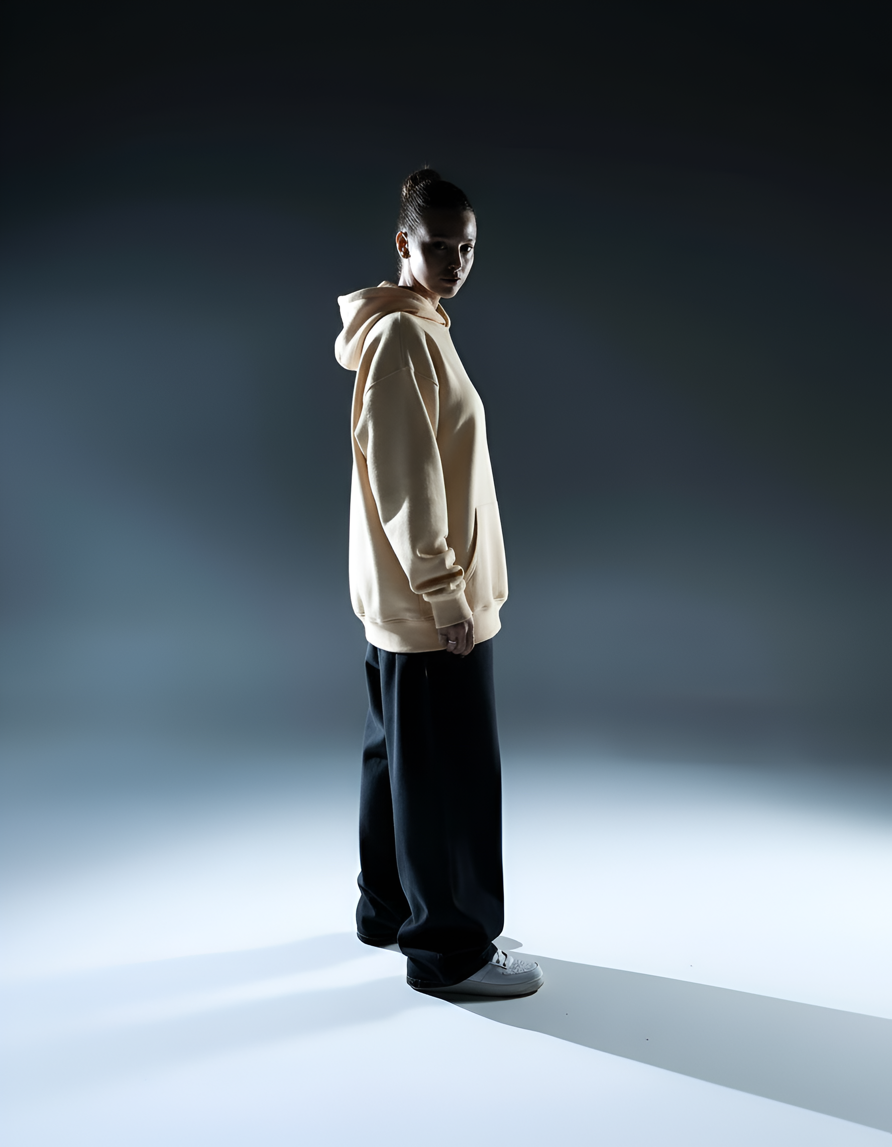 BEIGE OVERSIZED HOODIE